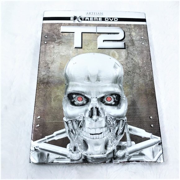 5/$25 Terminator 2 Judgement Extreme DVD Movie - Picture 1 of 2